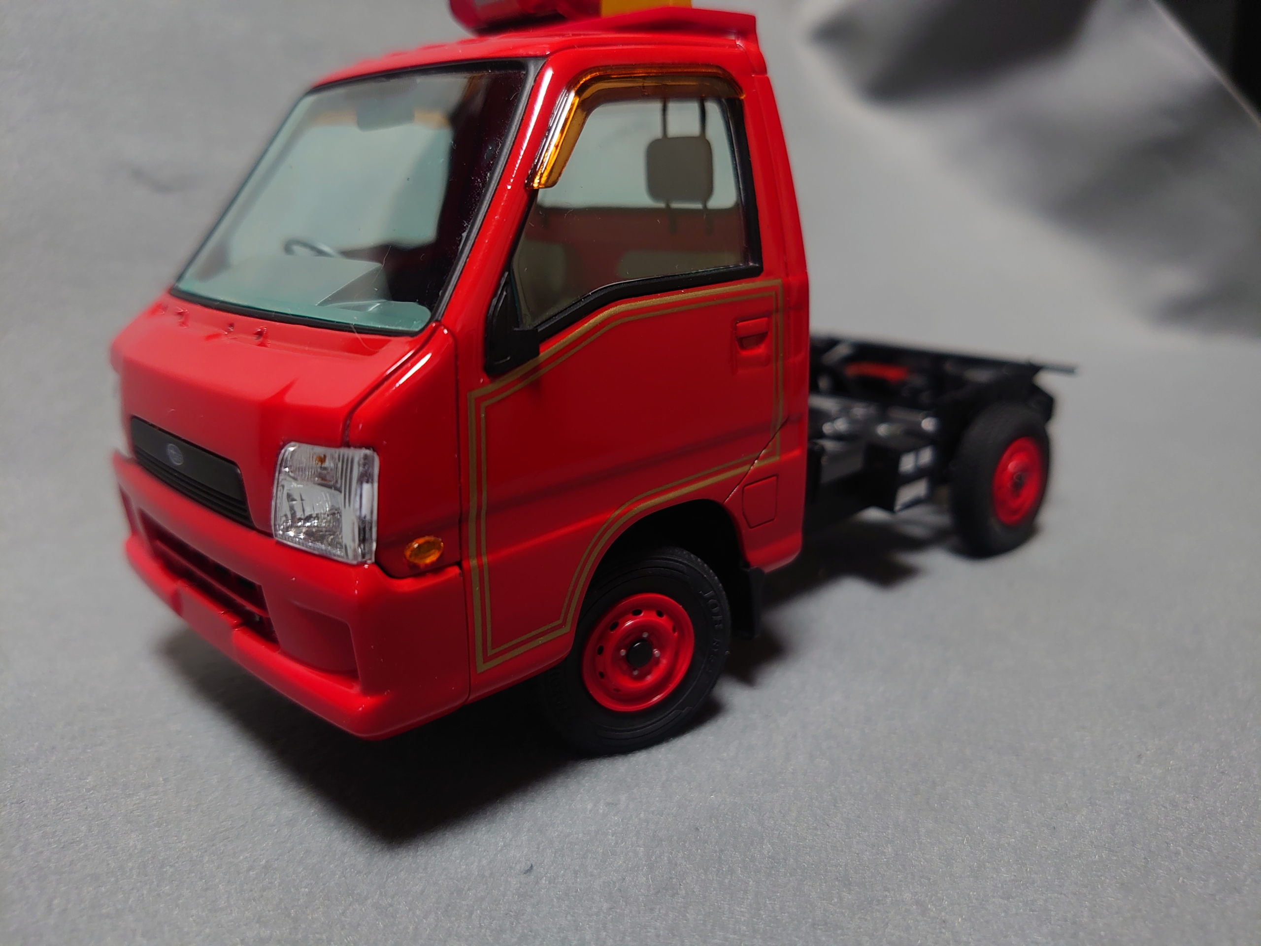 アオシマ 1/24 SUBARU SAMBAR FIRE ENGINE その6 | 気まぐれプラモ